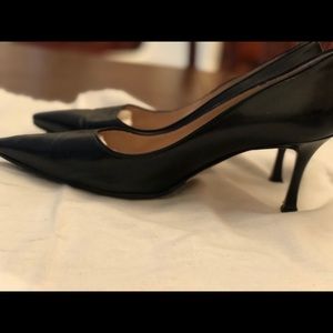 Ladies Manolo Blahnik pumps